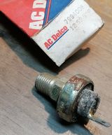 Öldruckschalter Bedford oder Chevette