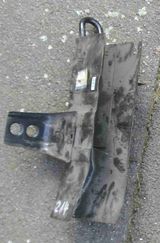 Opel Omega A Rahmen vorn rechts