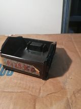 Aschenbecher vorn mitte